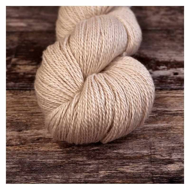 Scrumptious 4 ply Pearl 335